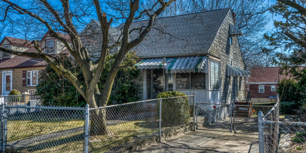 Sold Over 186 Sterling Avenue Yonkers NY 10704