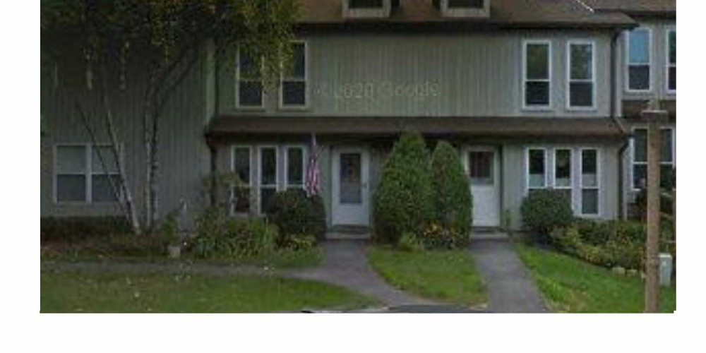 Sold 2 beds 2 bath condo